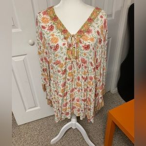 Floral Top plus size Spring